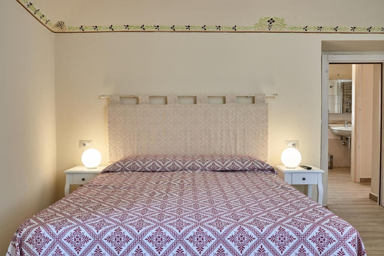 Casa Masuri, Nel Cuore Di Dorgali Kültér fotó