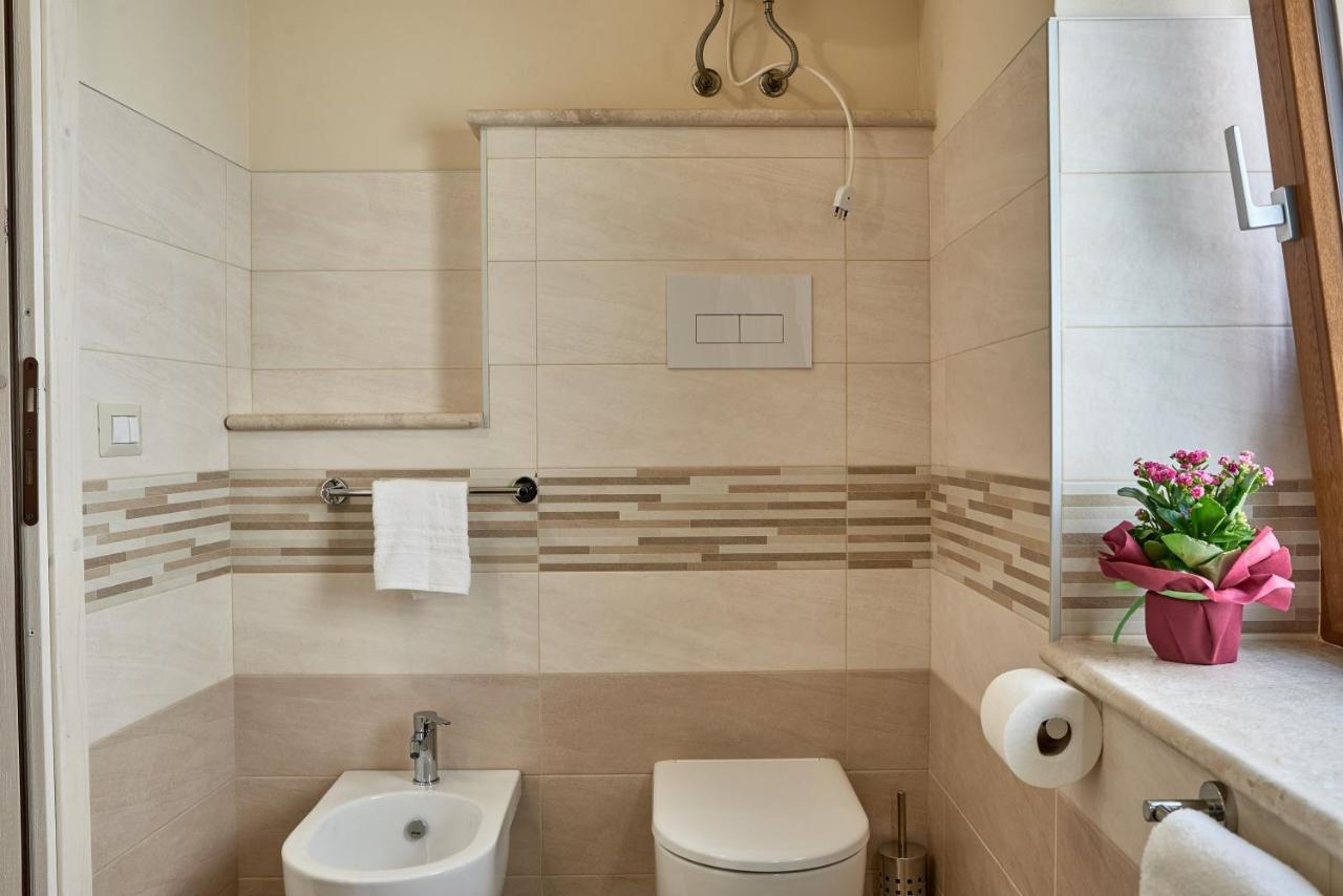 Casa Masuri, Nel Cuore Di Dorgali Kültér fotó
